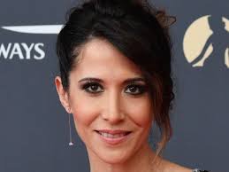 Последние твиты от fabienne carat (@fabienne_carat). Fabienne Carat En Couple L Actrice Se Confie Plusieurs Mois Apres Son Divorce Femme Actuelle Le Mag