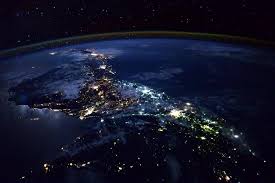 50 Extraordinary Photos From One Year In Space Photo Space Photos Scott Kelly