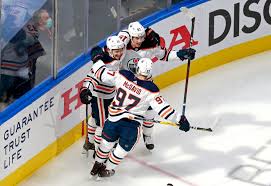 At the end of saturday's game, leon draisaitl let it be known that he hadn't appreciated the gesture draisaitl told reporters after the game. Edmonton Oilers The Difference Between Mcdavid And Draisaitl
