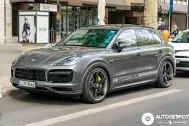 Edmunds also has porsche cayenne hybrid pricing, mpg, specs, pictures, safety features, consumer reviews and more. Porsche Cayenne Turbo S E Hybrid 6 October 2020 Autogespot