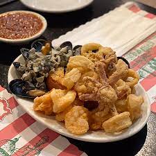 Check spelling or type a new query. Randazzo S Clam Bar Brooklyn Sheepshead Bay Restaurant Bewertungen Telefonnummer Fotos Tripadvisor