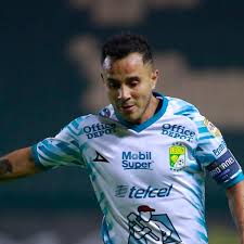 Jesús corona, josé joaquín martínez, juan escobar, igor lichnovsky, adrián aldrete, yoshimar yotún, luis romo, rafael baca, elías hernández, orbelín pineda y jonathan rodríguez. Dbyleu0u82i52m