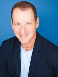 Aron Park's Instagram, Twitter & Facebook