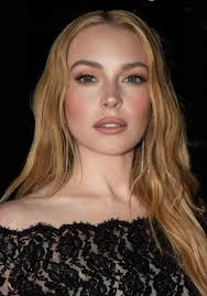 Revoluciona tu piel con Sculptra✨ Tenemos el secreto de las artistas ...