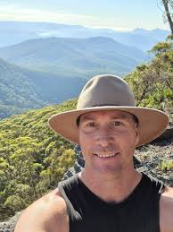 Hi community :) My name is Luke Preston. I grew up in the area going to  Davidson high school, living in Allambie Heights now Manly. I'm a  intravert, lover of food, sport