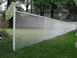 White Chain Link Fence Provided By Hurricane Fence Company Painted Chain Link Fence Chain Link Fence Cover Black Chain Link Fence