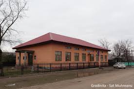It is situated in the middle of the largest forest in moldova, codrii moldovei. Uat Comuna Ulmu