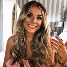 Libby Darcy (@itsonlylibby)