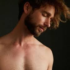 Darren Anthony's Instagram, Twitter & Facebook