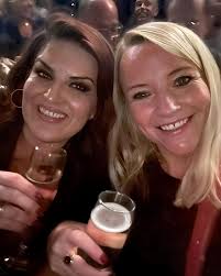 Queensrÿche band photo and member importance discussion