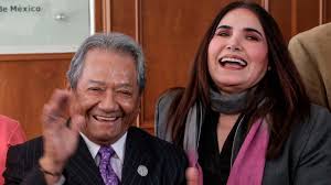 Susana zabaleta recordó a armando manzanero y aseguró que ha tenido experiencias mágicas. Eso No Existe Tania Libertad Aseguro Que Armando Manzanero No Creia En El Covid 19 Y Por Eso Siguio Viajando Infobae