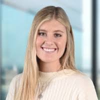 Kara Perkins's Instagram, Twitter & Facebook