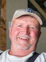 Robert Throop's Instagram, Twitter & Facebook