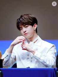 Left Handed On Twitter Victon Vocalist Rapper