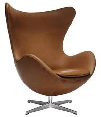 Der drehsessel ist flexibel wie ein bürostuhl und bequem wie ein echter sessel. Egg Chair Leder Fritz Hansen Sessel