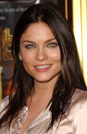 Kaley Cuoco nije trebala glumiti Penny: Knjiga 'Teorija velikog praska'  otkrila detalje o seriji