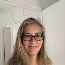 Katherine Easter's Instagram, Twitter & Facebook