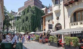 Barrio lastarria, información sobre la cartelera cultural, restaurantes, bares, tiendas, alojamiento, galerías de arte, museos, cines, teatros, centros culturales. Parque Forestal Y Barrio Lastarria Bajo Amenaza El Mostrador