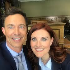 Tom Cavanagh und Michelle Harrison drehen Darrow & Darrow 4 : r/FlashTV