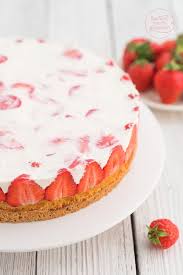 Erdbeer Sahne Torte Backen Macht Glucklich Rezept Erdbeer Sahne Torte Kuchen Und Torten Rezepte Torte Ohne Backen