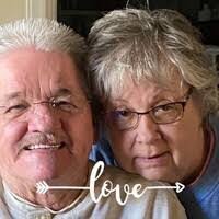 Lynn Puccio's Instagram, Twitter & Facebook