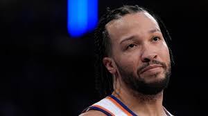 Ethan Finlay's Instagram, Twitter & Facebook