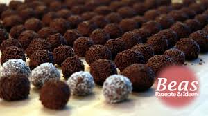 Vor dem schmelzen sollte die schokolade zerkleinert foto: Pralinen Selber Machen Zum Verschenken Schokokuchen Youtube