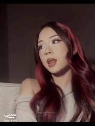 Meet Emma: Your Go-To Source for Health, Wellness, and Fashion