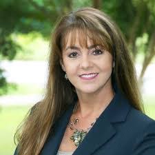 Tracy Mcginnis's Instagram, Twitter & Facebook