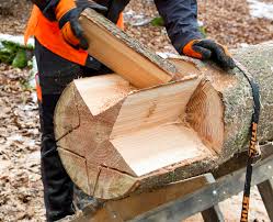 Sterne aus naturmaterial kreativkompakt weihnachtliche. Kettensagenkunst Ein Holzstern Aus Dem Baumstamm Mein Schoner Garten
