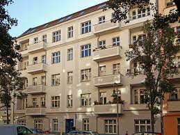 Jetzt wohnung kaufen mit 3 bis 3,5 zimmer! Vermietete 3 Zimmer Wohnung In Prenzlauer Berg Mit Balkon Und Viel Potential Guthmann Estate