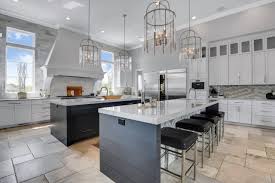 Whether you're looking for custom kitchen cabinets or cleaning supplies we've got. Custom Home Design Overland Park Transitional Kitchen Kansas City By Fieldstone Homes Houzz Au