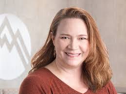 Amanda Thielen's Instagram, Twitter & Facebook