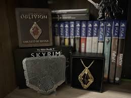 The Elder Scrolls Iv Oblivion Amulet Of Kings Pendant Necklace + Chain Eso  | Ebay