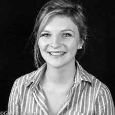 Lucile Simon's Instagram, Twitter & Facebook