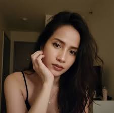 Ariel is providing relief to families affected by the recent typhoons and  habagat. Ariel's Cycles of Care program offers free laundry services using  Ariel Liquid Detergent at 30 participating Save5 branches across