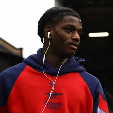 Michael standing (@madpunk199)