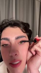 Mascara for Straight Men