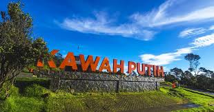 Kawah putih bandung tiket masuk 2019. Jam Buka Dan Harga Tiket Masuk Kawah Putih Ciwidey Bandung Terbaru Wisatainfo