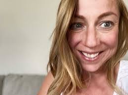 Nora Heck's Instagram, Twitter & Facebook