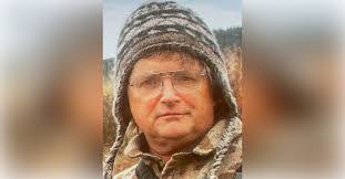 Zachary Renner's Instagram, Twitter & Facebook