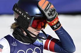 Микаела Шифрин публикува обидни онлайн съобщения към нея | Novsport