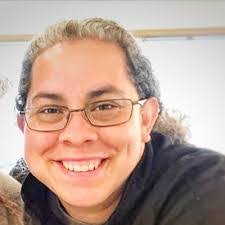 Laura Lauer's Instagram, Twitter & Facebook