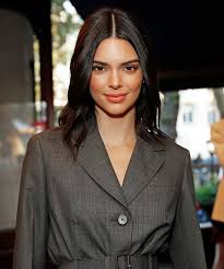 Reality tv show, keeping up with the kardashians along with her family members. Kendall Jenner Reveals Blonde Hair For Fashion Week