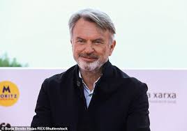 Sam Neill Tested For Covid 19 At Least Three Times Per Week Filming Jurassic World Dominion Aktuelle Boulevard Nachrichten Und Fotogalerien Zu Stars Sternchen Sam neill is a married man. sam neill tested for covid 19 at least