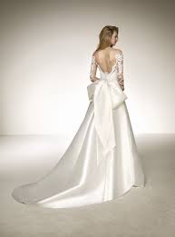 Pronovias 2018 Destiny Menyasszonyi Ruha Vasarlas Berles Sheer Wedding Dress Pronovias Wedding Dress Wedding Dresses