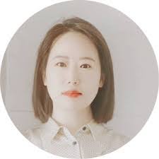 Elisa Clement's Instagram, Twitter & Facebook