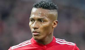 Antonio valencia, 35, aus ecuador querétaro fc, seit 2020 rechter verteidiger marktwert: Man Utd News Antonio Valencia Makes Big Manchester United Champions League Claim Football Sport Express Co Uk