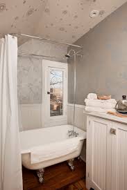 Now with modern manufacturing, the clawfoot tub is a luxury that you'll be soaking in for years to come. Small Claw Foot Tub Bathroom Novocom Top