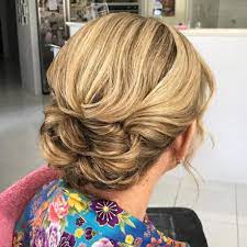 40 Stylish Long Hairstyles For Older Women Long Hair Styles Older Women Hairstyles Hairdos For Older Women